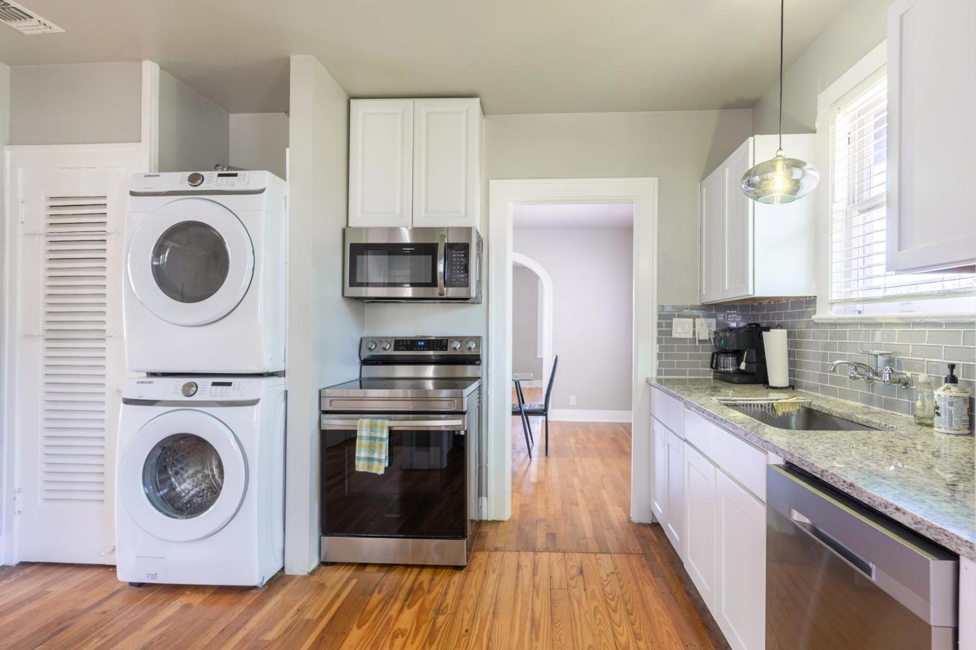 Villa Luxurious 6 Bedroom Near Downtown San Antonio